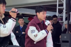 徐杰：很荣幸也没想到能成为全明星票王 感谢杜锋指导和球迷们