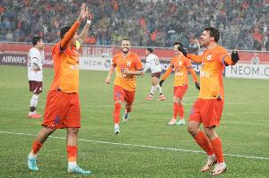 鲁媒：泰山队5外援表现达到预期，继续磨合是间歇期“作业”