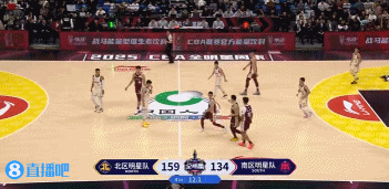 圆满结束！最后读秒阶段 赵睿打板助攻孙铭徽空接暴扣