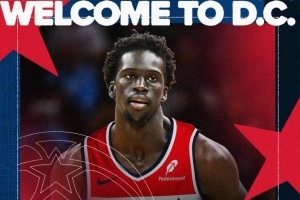奇才官方：球队认领前锋JT-索尔 与球员签下双向合同