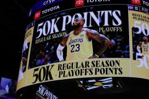 👑50000分！詹姆斯INS：这真的很疯狂！真的🙏🏾