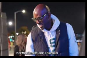 Deuce：我爸做不出扣篮大赛的任何动作 塔图姆：你干嘛黑我😭