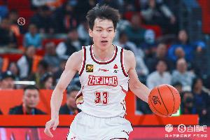两次违体遭驱逐！吴前8中2得到11分4板4助