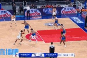 💪没那么容易！约翰逊单挑齐麟被后者大帽 扇飞