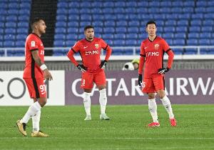 媒体人：日本按足球规律踏实努力30年，可我们总想投机取巧