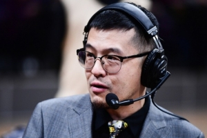 不愧明灯💡杨毅此前：勇士想从巴特勒身上找希望 像2艘沉船相遇