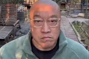 马健：湖人明天就得拿太阳开刀 必须要结束连败