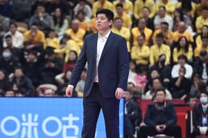 潘江：我们没资格轻视任何一个对手 接受不了有些球员防守态度差