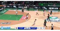 攻势渐起！张镇麟底角三分命中 辽宁一波13-0将分差拉大到18分