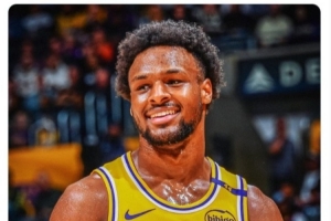 排面拉满😎NBA官推单发布朗尼今日数据：生涯新高17分💪