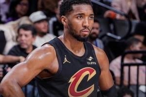 真-大起大落！骑士在15连胜后遭遇3连败 NBA近54年以来首队👀