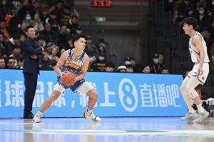 😓新疆末节仅8分！付政浩：新疆可以输 但不能丢了那股子气势！