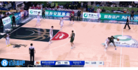 连续犯错葬送比赛！曾繁日先是掩护犯规 再发球被方硕背身断球...