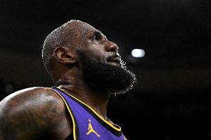 Skip：老詹回来湖人连输2个东部弱队&太可悲 不是说NBA最佳防守吗
