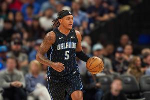 当家球星！班凯罗24中13砍32+7+6 末节独得11分