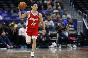表现不佳！河村勇辉G联赛首发27分钟 5中1&罚球3中1得3分1助2失误
