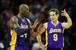 NBA初代老六，42岁进入生涯巅峰？！