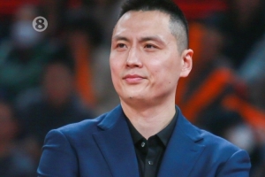 卢伟：大家都得到了磨合 下场肯尼会复出 哈维适合打团队篮球