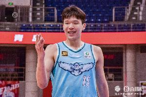CBA最佳星锐候选：杨瀚森领衔 邹阳&段昂君&陈国豪等球员在列