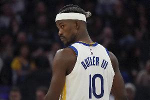 科尔：巴特勒的篮球智商太高了 他的那颗大脑让他与众不同