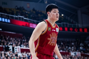 付政浩：横向对比来看 张宁比本赛季的任骏飞更配得上最佳第六人