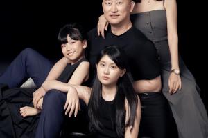事儿闹大了👀“刘维伟出轨”词条已经冲上微博热搜第12！