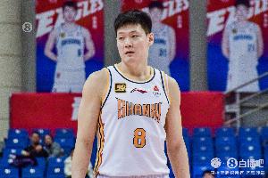😥山西三大国内首发！焦海龙&张宁&刘传兴半场合计9中1仅拿2分