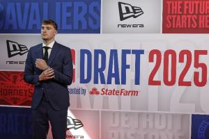 ESPN7月11日直播独行侠vs湖人 新科状元弗拉格预计首秀对决布朗尼