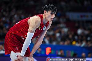 直播吧：曾凡博冲击NBA一事暂无确定消息 他仍在寻找NBA发展机会