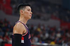经纪人：书豪离开CBA最直接因素是感染新冠 隔离3月对他打击巨大