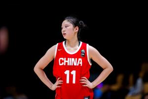 被严密盯防！李沅珊出战40分钟20中5&三分13中3得20分 出现5失误