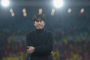 韩媒：中国足协想聘徐正源当国足主帅 但满足不了徐的300万欧年薪