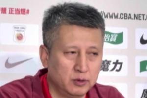 郭士强：今天开局打得犹豫&落后时情绪波动 导致命中率低&得分低