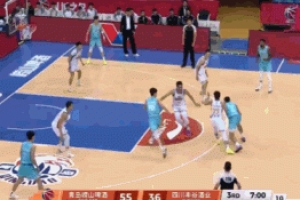 要花了！韦瑟斯庞突破四川整条防线拉杆上篮 分差20+