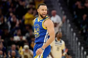 超越乔丹独享历史第一！库里30岁后第45次砍下40+
