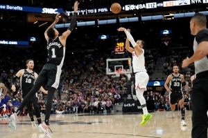 马健：预测尼克斯NBA杯夺冠&布伦森MVP 马刺有无文班是两支球队