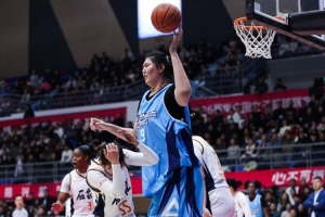 山东女篮主帅：亚洲杯还未达到WCBA强度 张子宇还需适应节奏变化