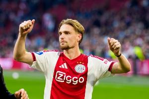 记者：肯尼斯·泰勒将加盟拉齐奥顶替贡多齐，转会费1500万欧