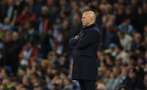利物浦连续2场英超上半场0射正，是2015年12月以来首次