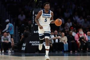 超越科比~爱德华兹成NBA历史第3年轻万分先生 仅次于詹姆斯杜兰特