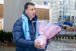 新疆队官宣新任主帅别德夫·格兰！曾担任中国男篮助教&北控助教