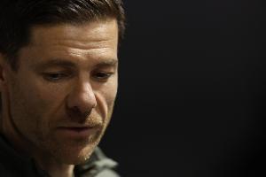 UFC明星：阿隆索是三大最佳教练之一，但被宠坏的球员导致他下课