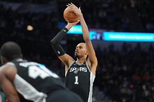 第一次！杰伦·布朗、马克西、文班还有坎宁安首次入选全明星首发