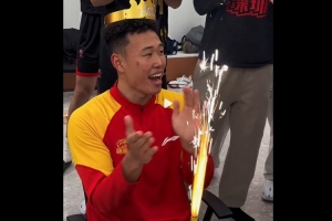 生日夜贺希宁赢球 快乐加倍！