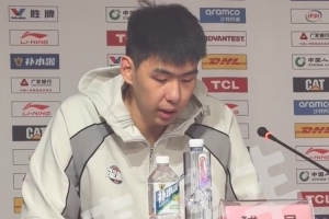 徐昕：回去会看我失误的录像总结 艾伦复出球队多了一个强点