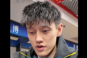 曾凡博：球队困难时期能坚持就坚持 有需要吃止痛药也会上