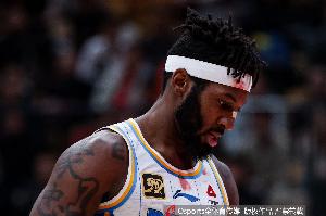 记者：杰曼下半场0分&贝利3分 北京末节是否应多用手感好斯佩尔曼