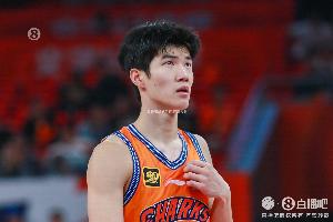 媒体人：偰李永炜对比赛的影响力一点点展现 休赛期他练得非常好