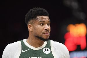 媒体人：字母哥不会去西部 NBA不乐见最好的五个国际球员全在那里