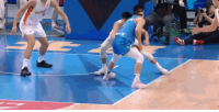 连珠炮！赵睿外线连中两记三分球 北京反超福建